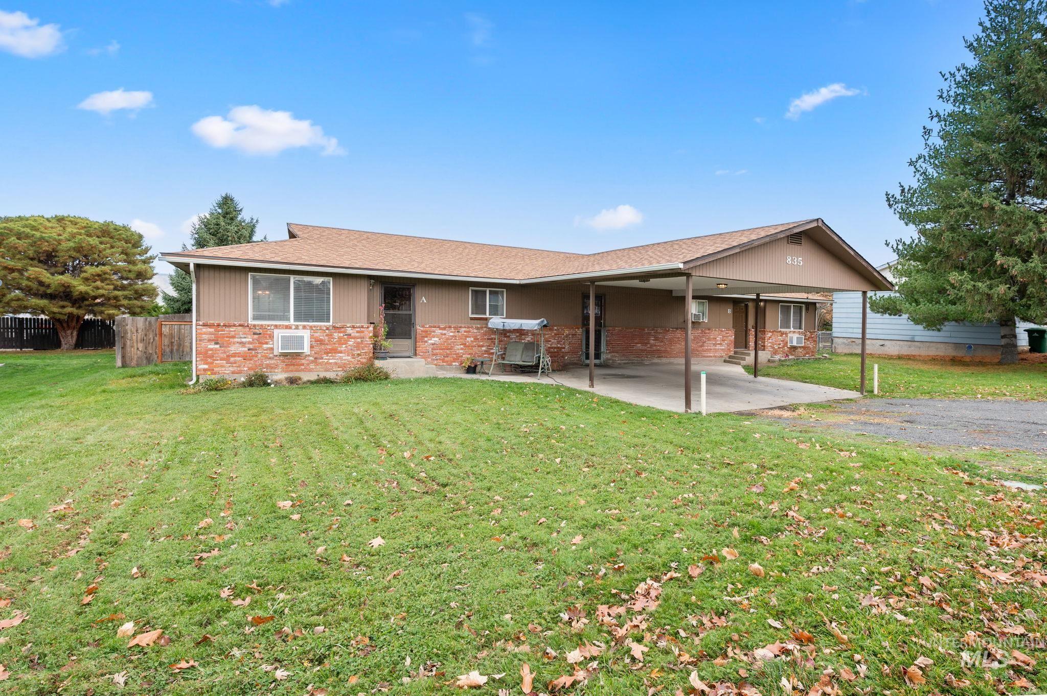 835 Stewart Avenue, Lewiston, Idaho 83501, 2 Bedrooms, 1 Bathroom, Residential Income For Sale, Price $389,000, 98968282