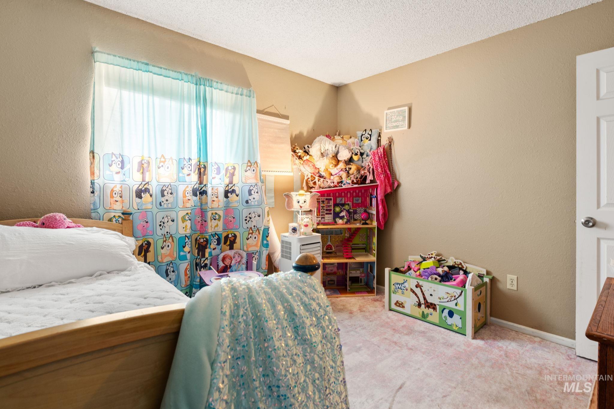 835 Stewart Avenue, Lewiston, Idaho 83501, 2 Bedrooms, 1 Bathroom, Residential Income For Sale, Price $389,000, 98968282