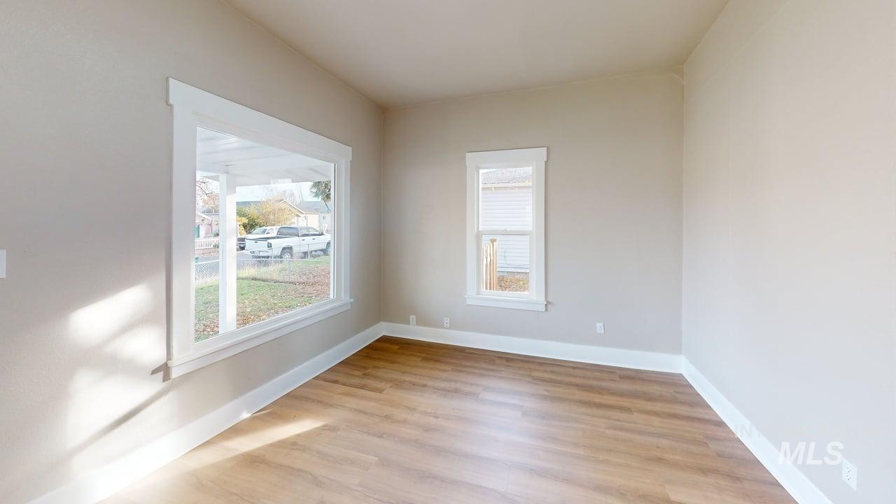 824 4th St, Clarkston, Washington 99403, 3 Bedrooms, 1 Bathroom, Residential For Sale, Price $285,000, 98968283