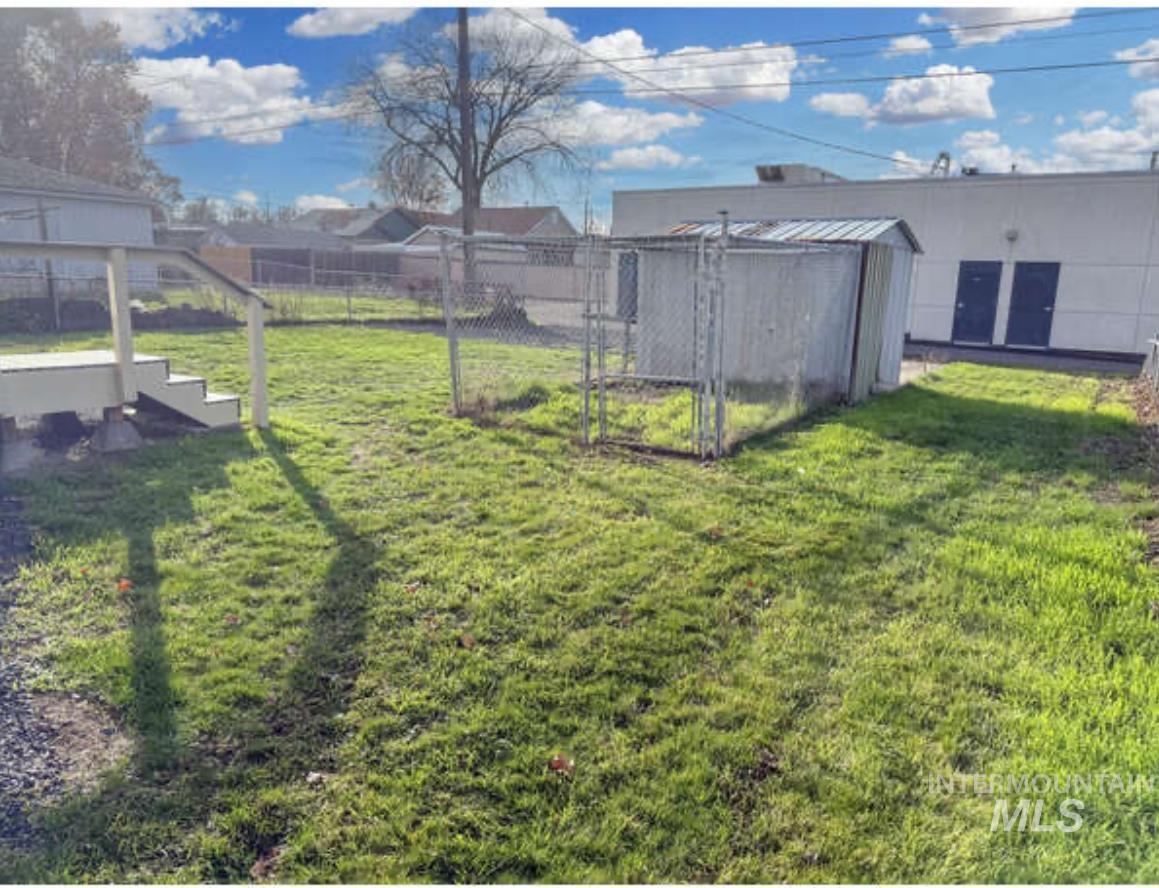 824 4th St, Clarkston, Washington 99403, 3 Bedrooms, 1 Bathroom, Residential For Sale, Price $285,000, 98968283