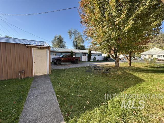 2-Car Garage side door