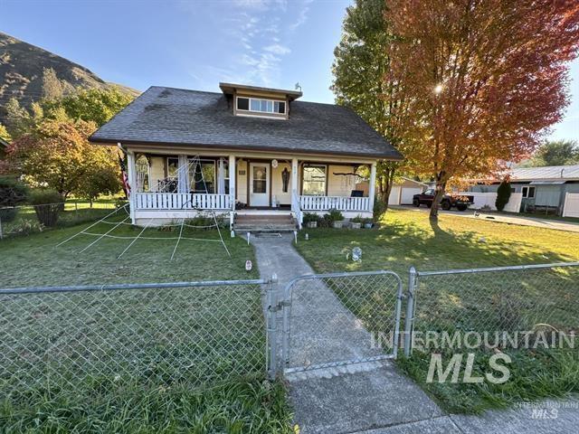 217 Main Street, Kooskia, Idaho 83539, 4 Bedrooms, 2 Bathrooms, Residential For Sale, Price $369,400, 98968292
