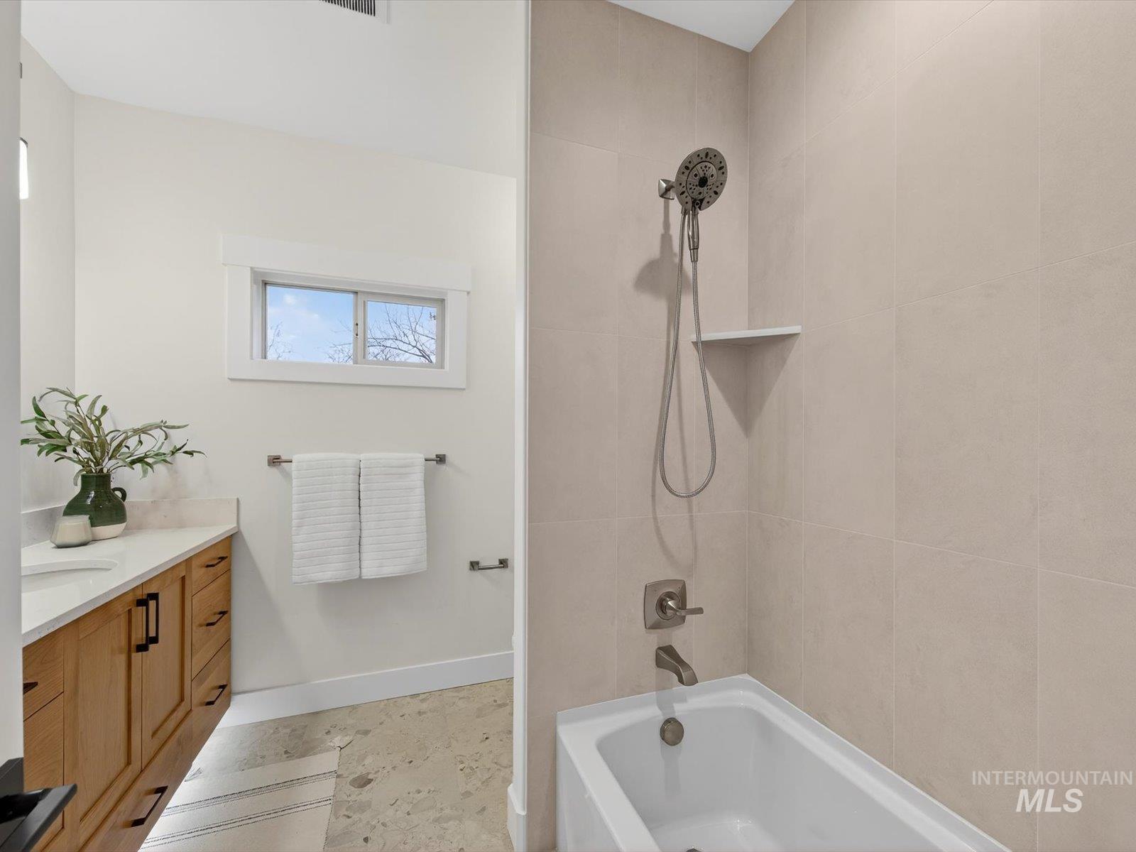 3008 W Gerrard St, Boise, Idaho 83703, 4 Bedrooms, 3 Bathrooms, Residential For Sale, Price $749,900, 98968296