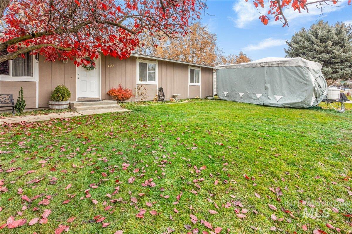 4550 W Bloom St, Boise, Idaho 83703, 4 Bedrooms, 2 Bathrooms, Residential For Sale, Price $495,000, 98968297