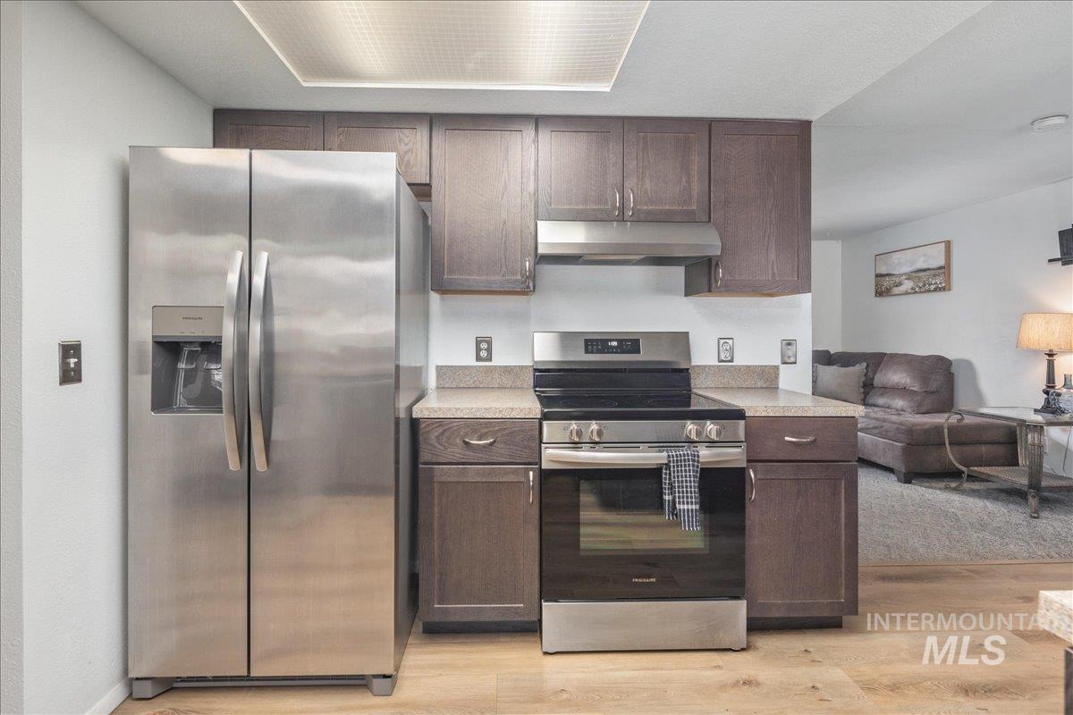 4550 W Bloom St, Boise, Idaho 83703, 4 Bedrooms, 2 Bathrooms, Residential For Sale, Price $495,000, 98968297