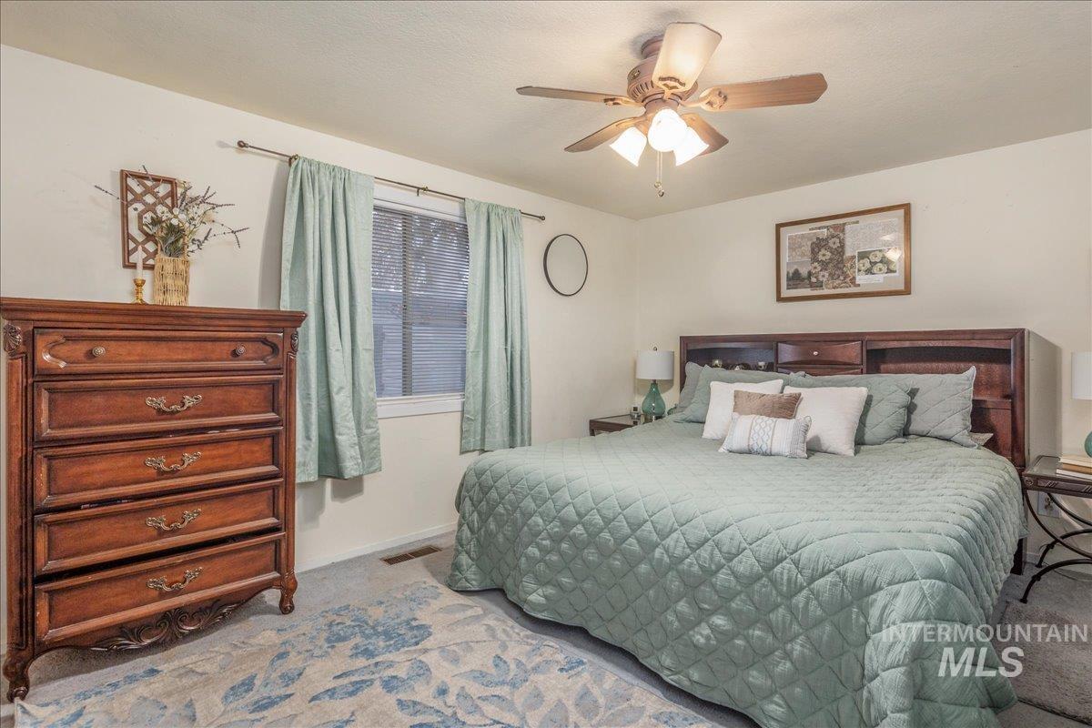 4550 W Bloom St, Boise, Idaho 83703, 4 Bedrooms, 2 Bathrooms, Residential For Sale, Price $495,000, 98968297