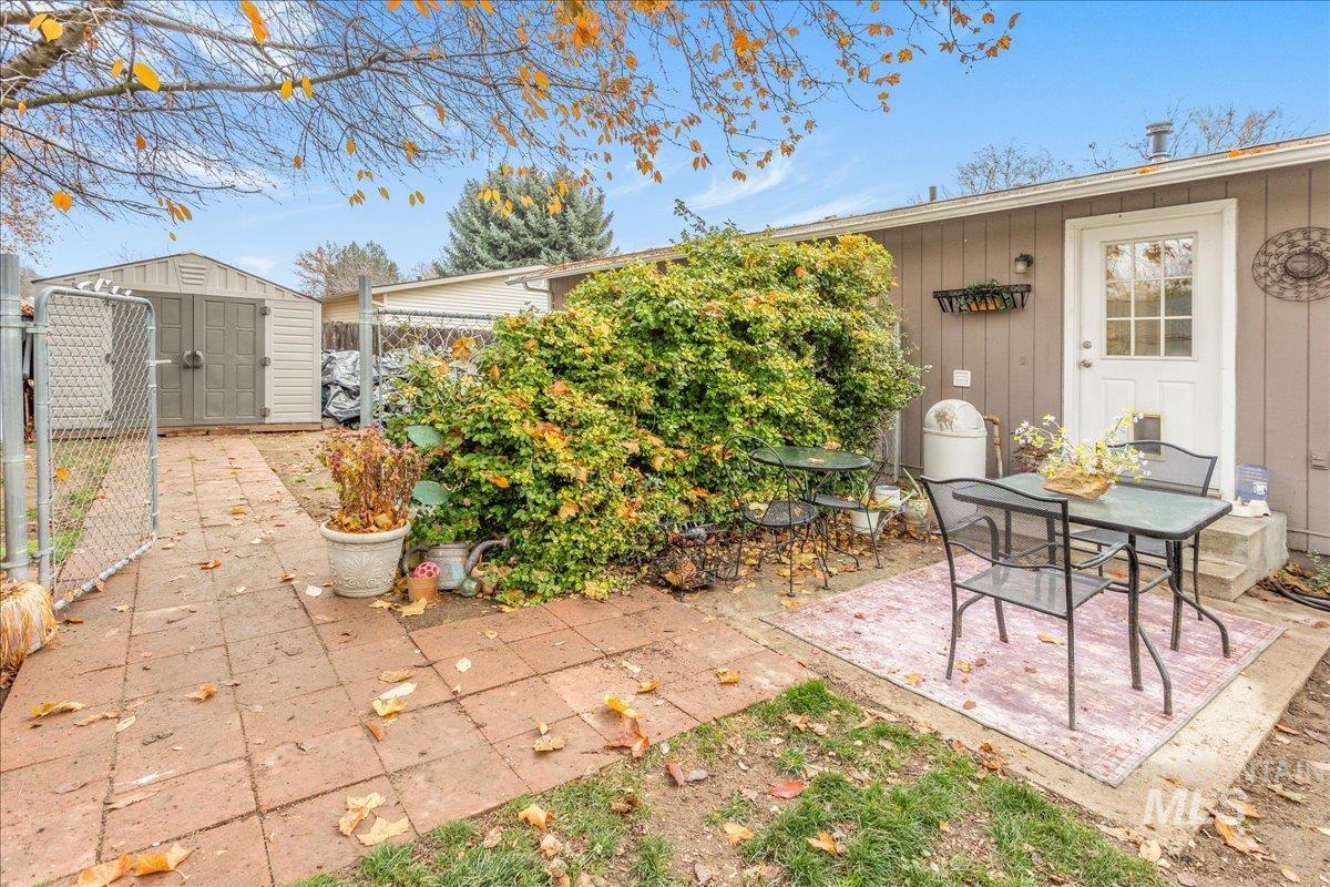 4550 W Bloom St, Boise, Idaho 83703, 4 Bedrooms, 2 Bathrooms, Residential For Sale, Price $495,000, 98968297