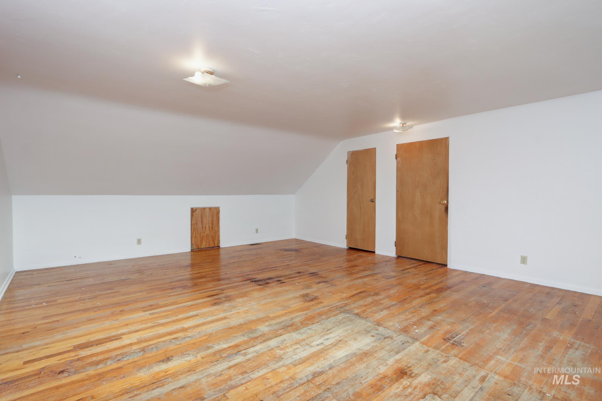 9215 W Malad, Boise, Idaho 83709, 4 Bedrooms, 2 Bathrooms, Residential For Sale, Price $556,900, 98968302