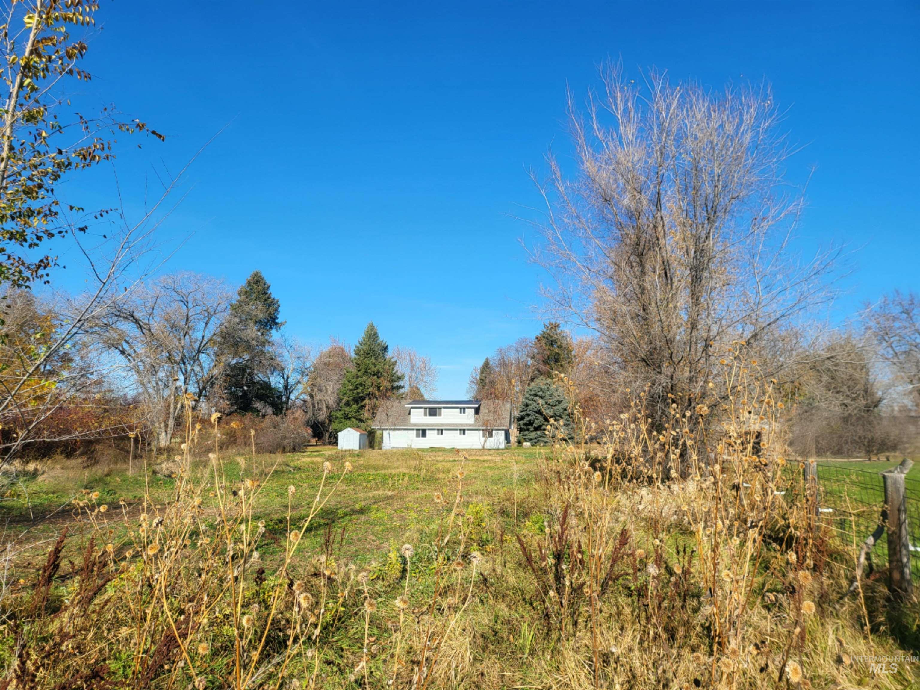 9215 W Malad, Boise, Idaho 83709, 4 Bedrooms, 2 Bathrooms, Residential For Sale, Price $556,900, 98968302