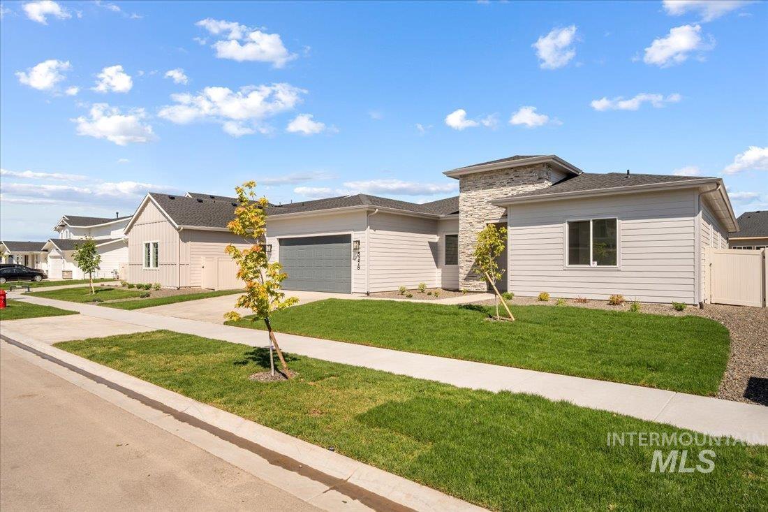 5278 W McNair St, Meridian, Idaho 83646, 4 Bedrooms, 3 Bathrooms, Residential For Sale, Price $669,000, 98968304