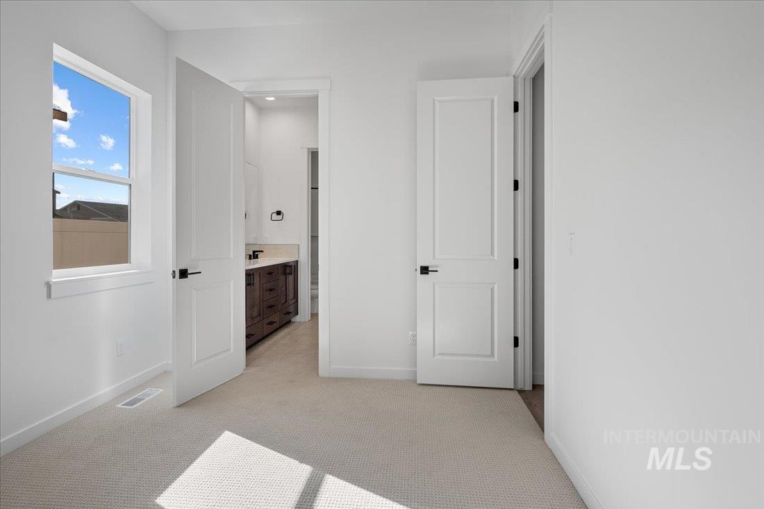 5278 W McNair St, Meridian, Idaho 83646, 4 Bedrooms, 3 Bathrooms, Residential For Sale, Price $669,000, 98968304