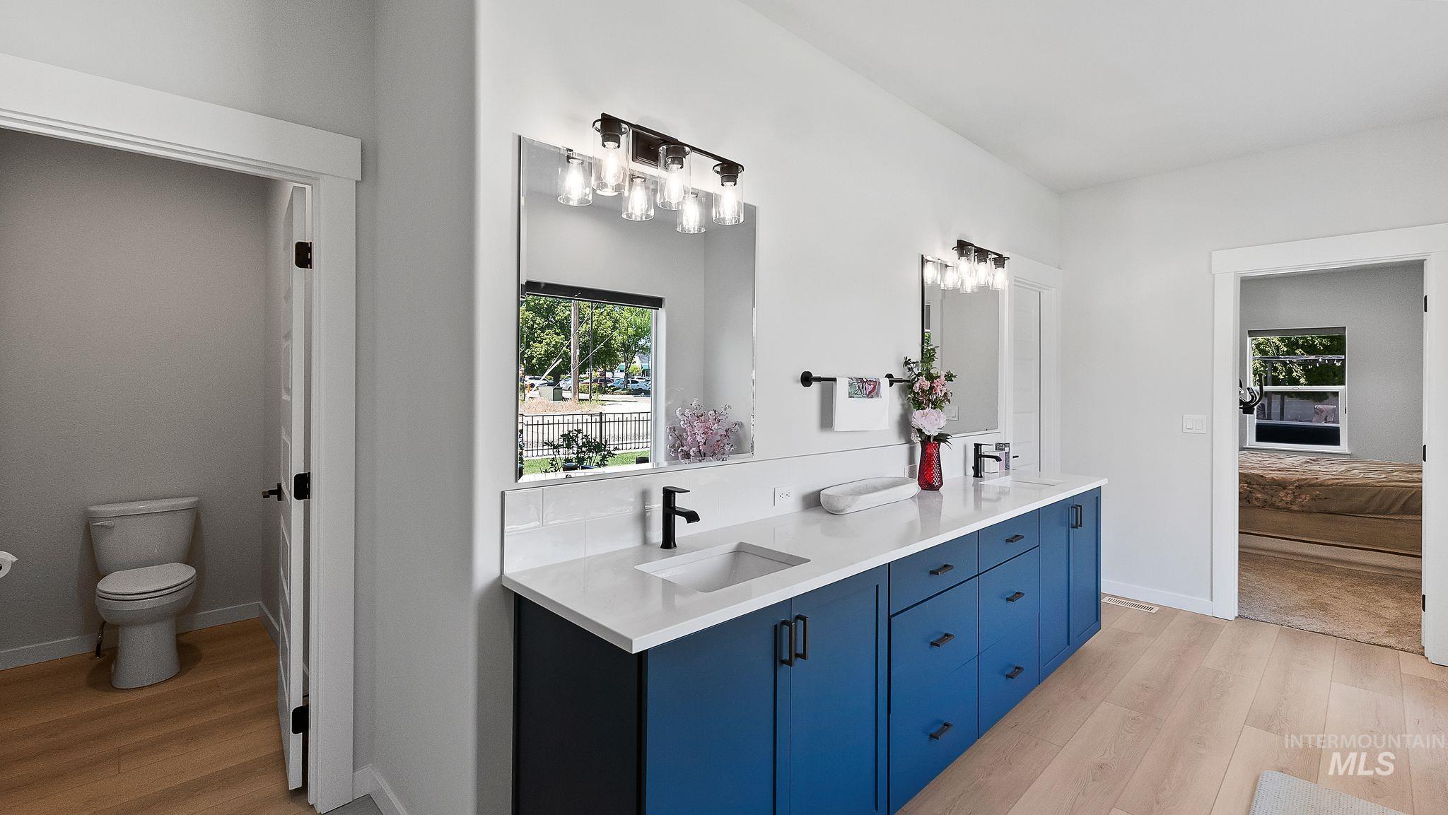 1697 S Vinnell, Boise, Idaho 83709, 4 Bedrooms, 4.5 Bathrooms, Residential For Sale, Price $1,250,000, 98968320