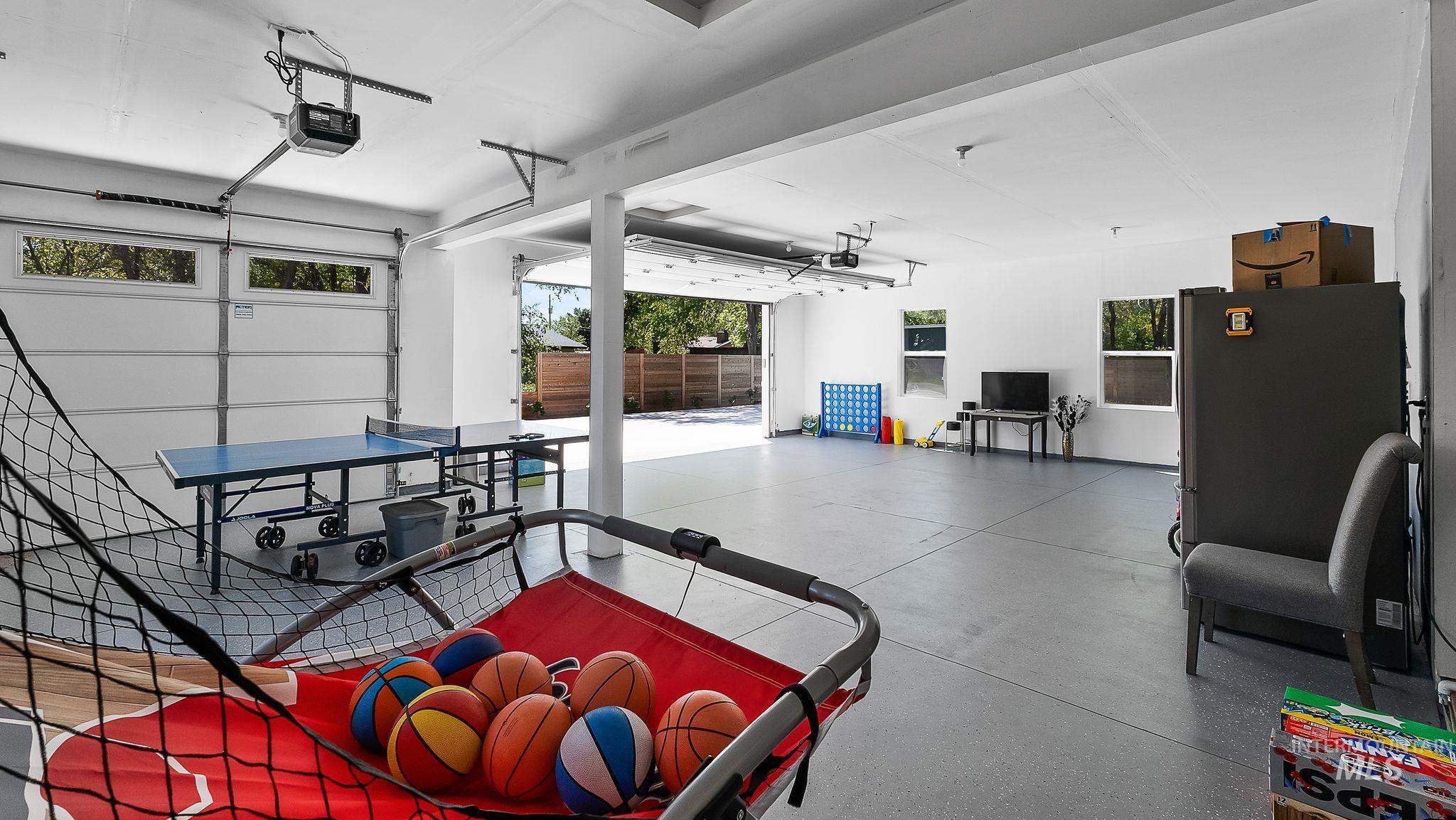 1697 S Vinnell, Boise, Idaho 83709, 4 Bedrooms, 4.5 Bathrooms, Residential For Sale, Price $1,250,000, 98968320