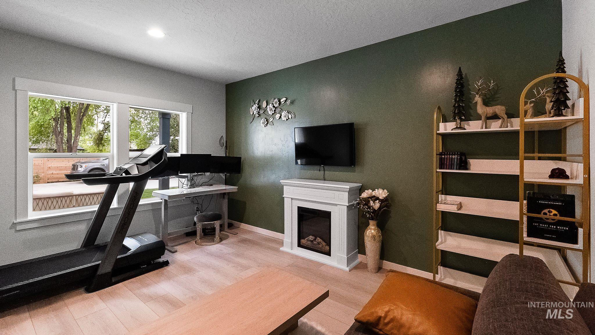 1697 S Vinnell, Boise, Idaho 83709, 4 Bedrooms, 4.5 Bathrooms, Residential For Sale, Price $1,250,000, 98968320