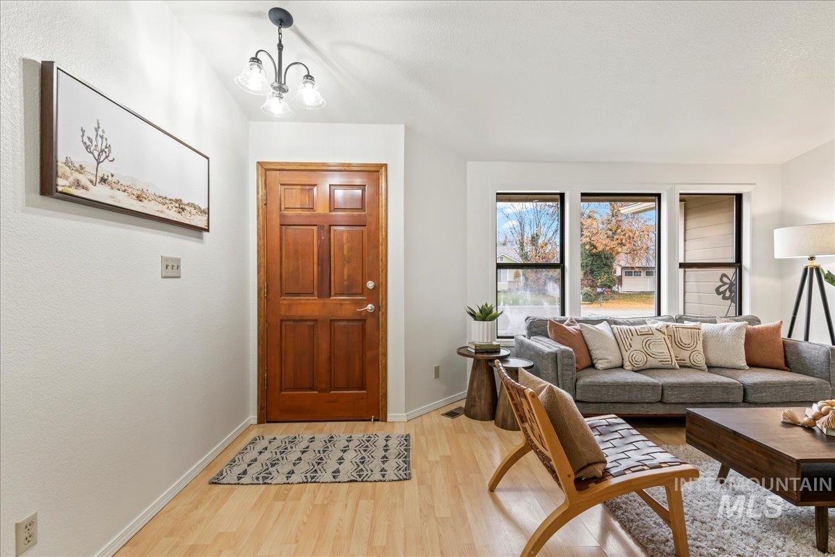 12369 W Sitka Dr, Boise, Idaho 83713, 2 Bedrooms, 2 Bathrooms, Residential For Sale, Price $418,000, 98968324