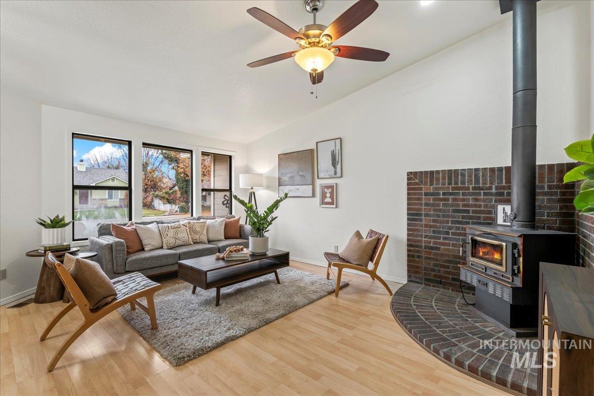 12369 W Sitka Dr, Boise, Idaho 83713, 2 Bedrooms, 2 Bathrooms, Residential For Sale, Price $418,000, 98968324