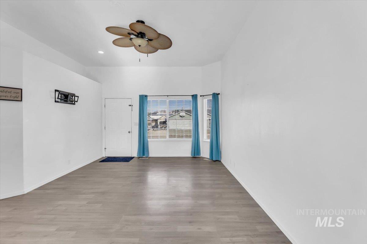 1331 W Curtner St, Kuna, Idaho 83634, 3 Bedrooms, 1.5 Bathrooms, Residential For Sale, Price $350,000, 98968328