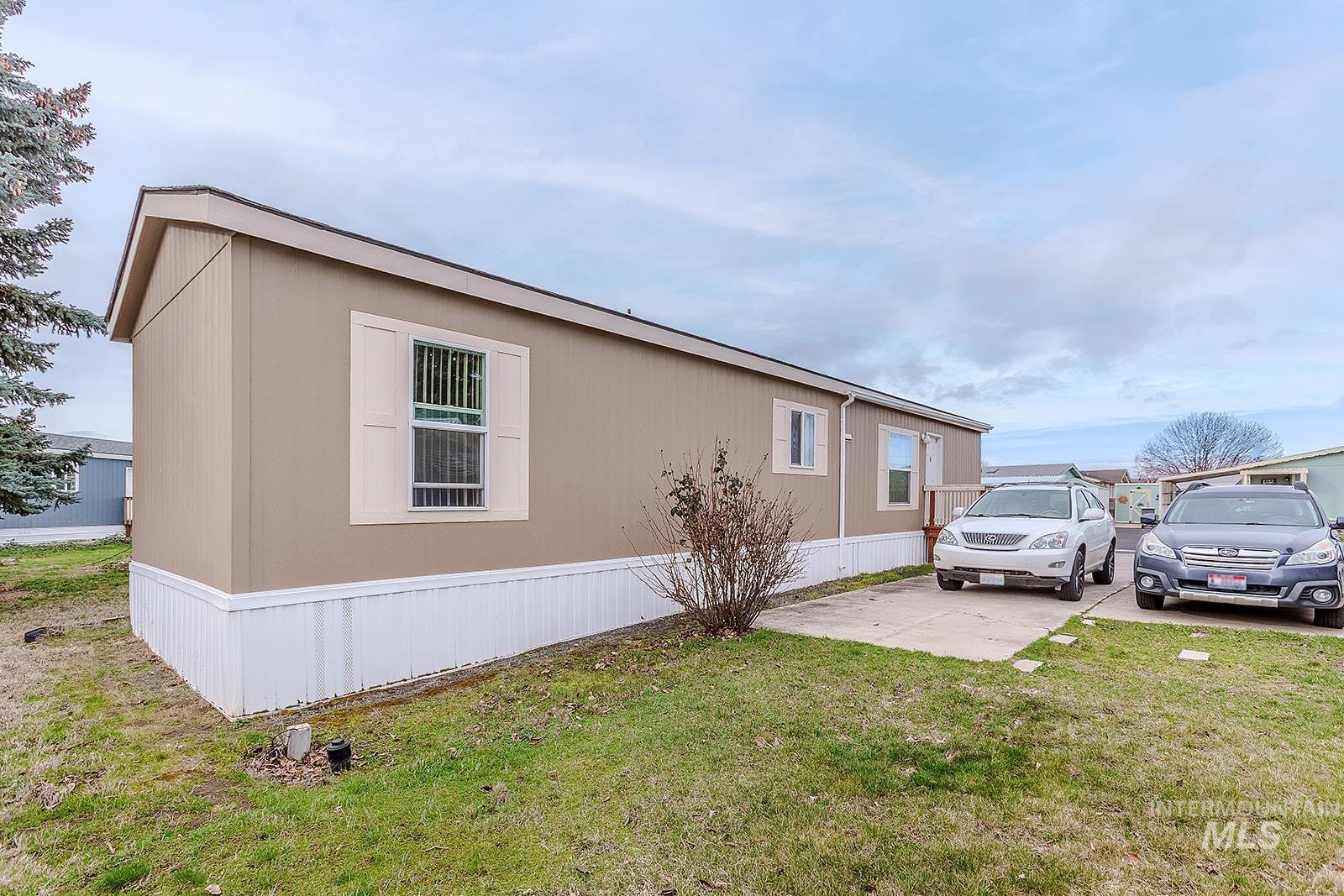 2015 6th Ave, Clarkston, Washington 99403, 2 Bedrooms, 1 Bathroom, Residential For Sale, Price $65,000, 98968330