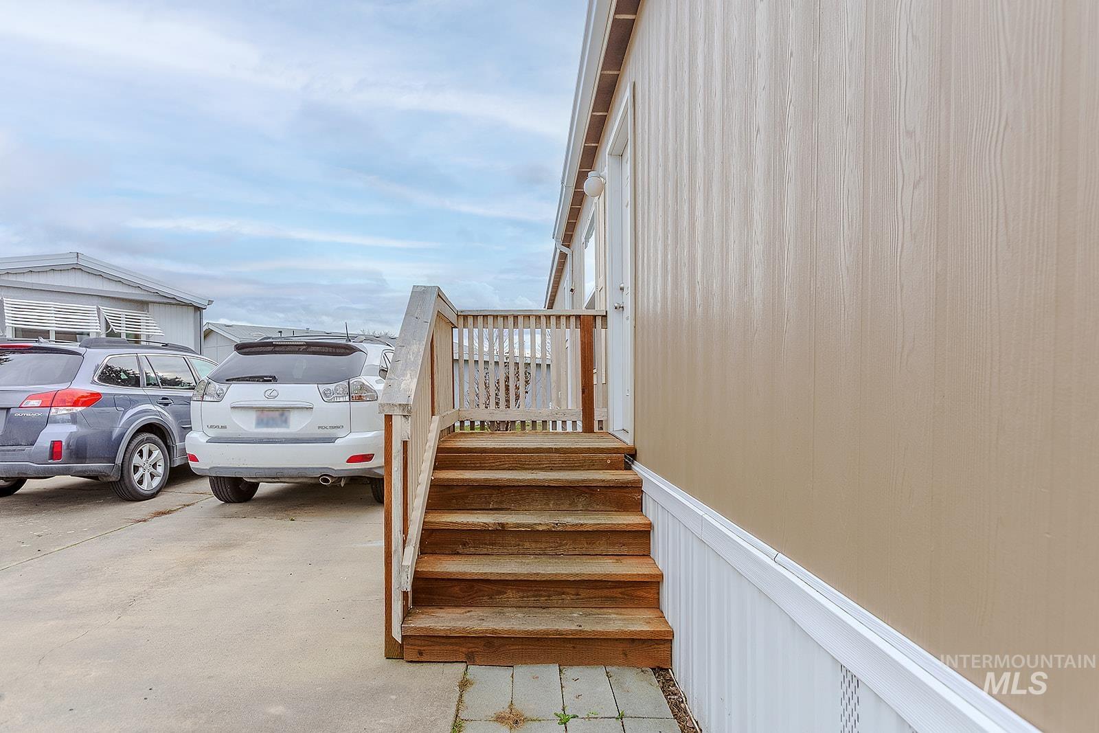 2015 6th Ave, Clarkston, Washington 99403, 2 Bedrooms, 1 Bathroom, Residential For Sale, Price $65,000, 98968330