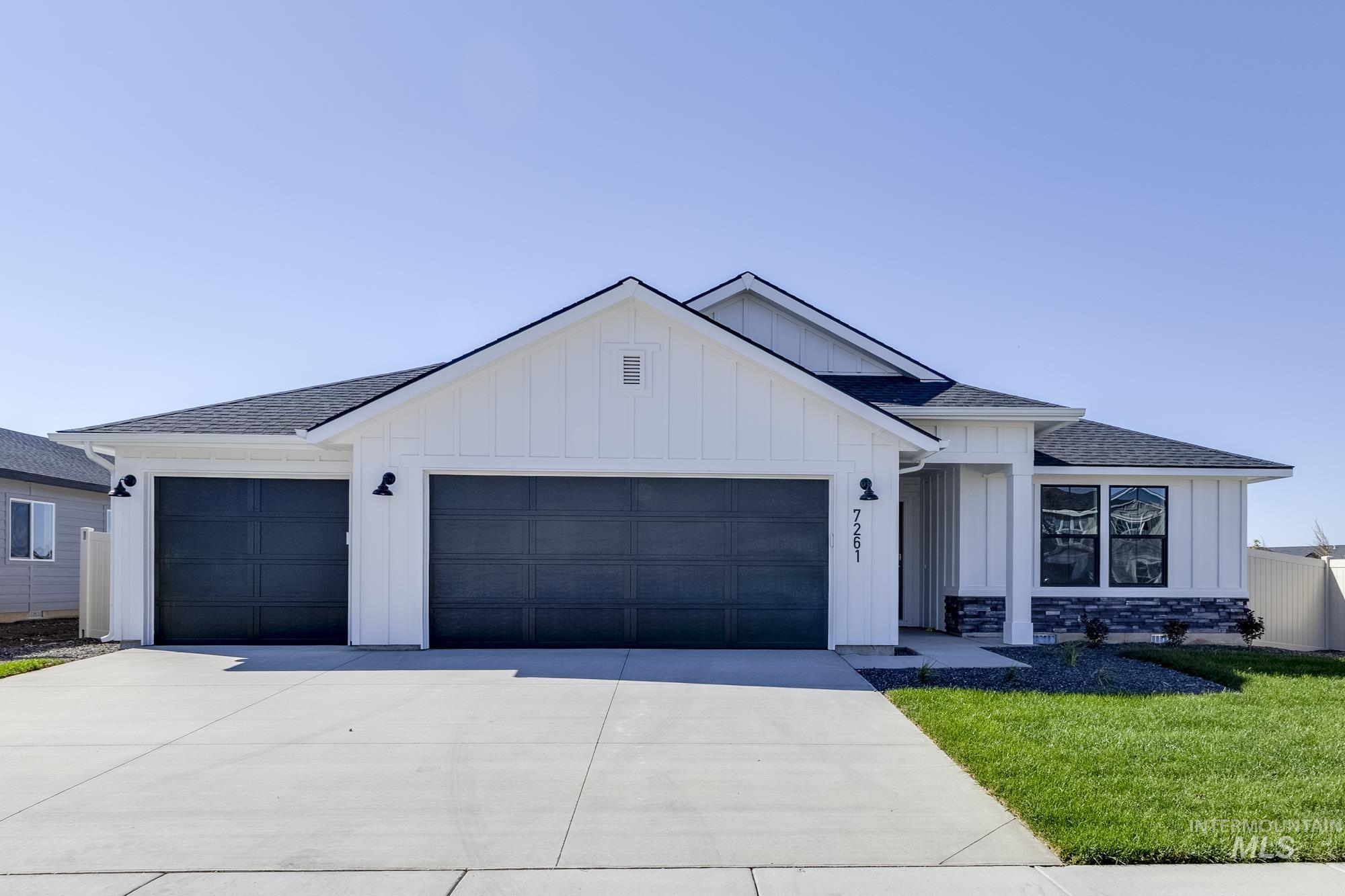 1650 Dyer St, Middleton, Idaho 83644, 3 Bedrooms, 2 Bathrooms, Residential For Sale, Price $430,990,MLS 98968371