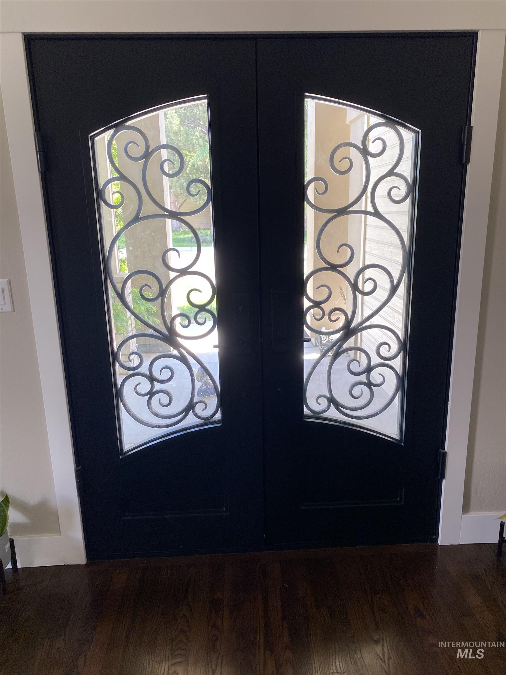 1151 N Torrey Pines Ave., Eagle, Idaho 83616, 5 Bedrooms, 2.5 Bathrooms, Residential For Sale, Price $999,000, 98968388