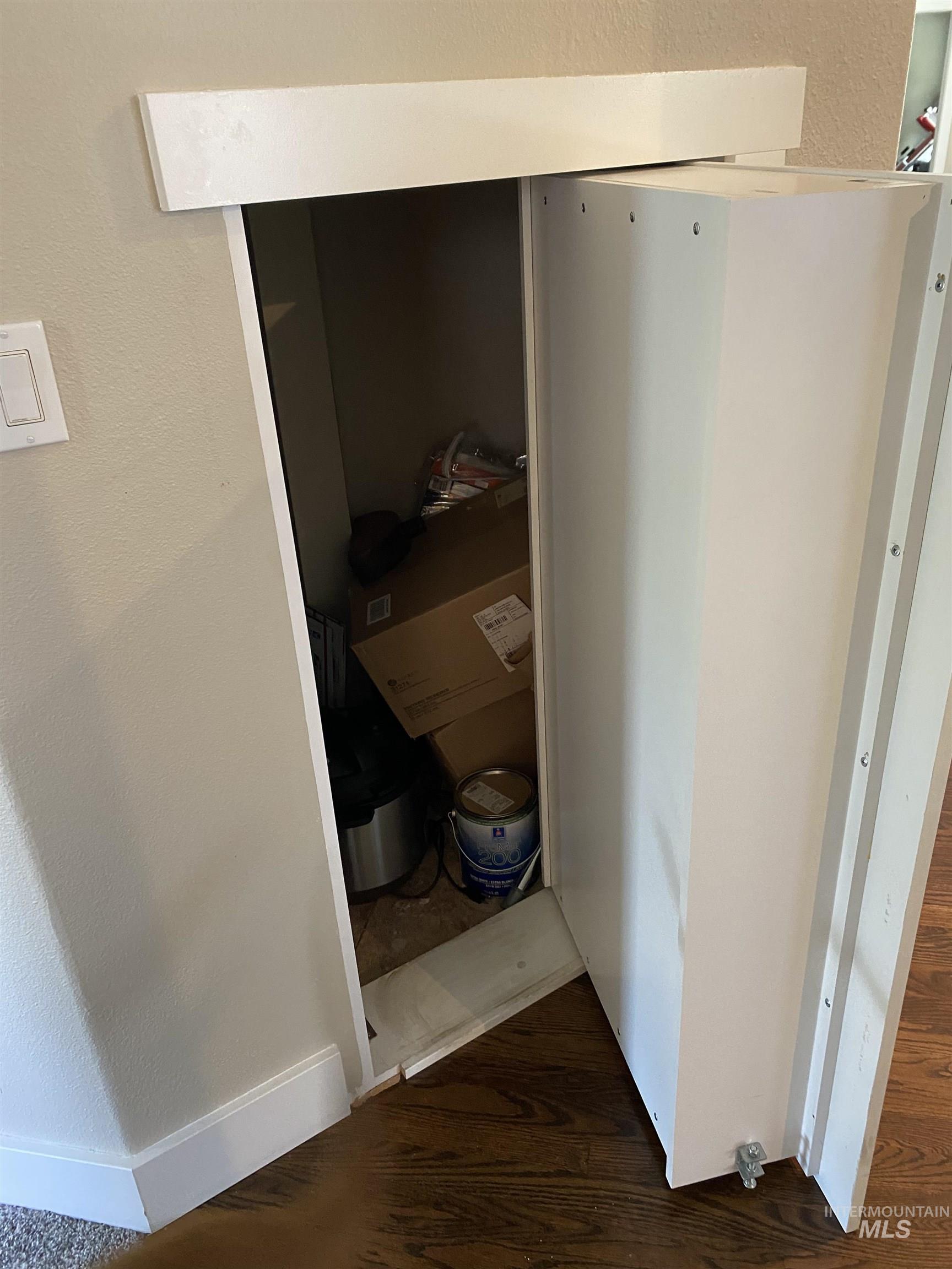 1151 N Torrey Pines Ave., Eagle, Idaho 83616, 5 Bedrooms, 2.5 Bathrooms, Residential For Sale, Price $999,000, 98968388