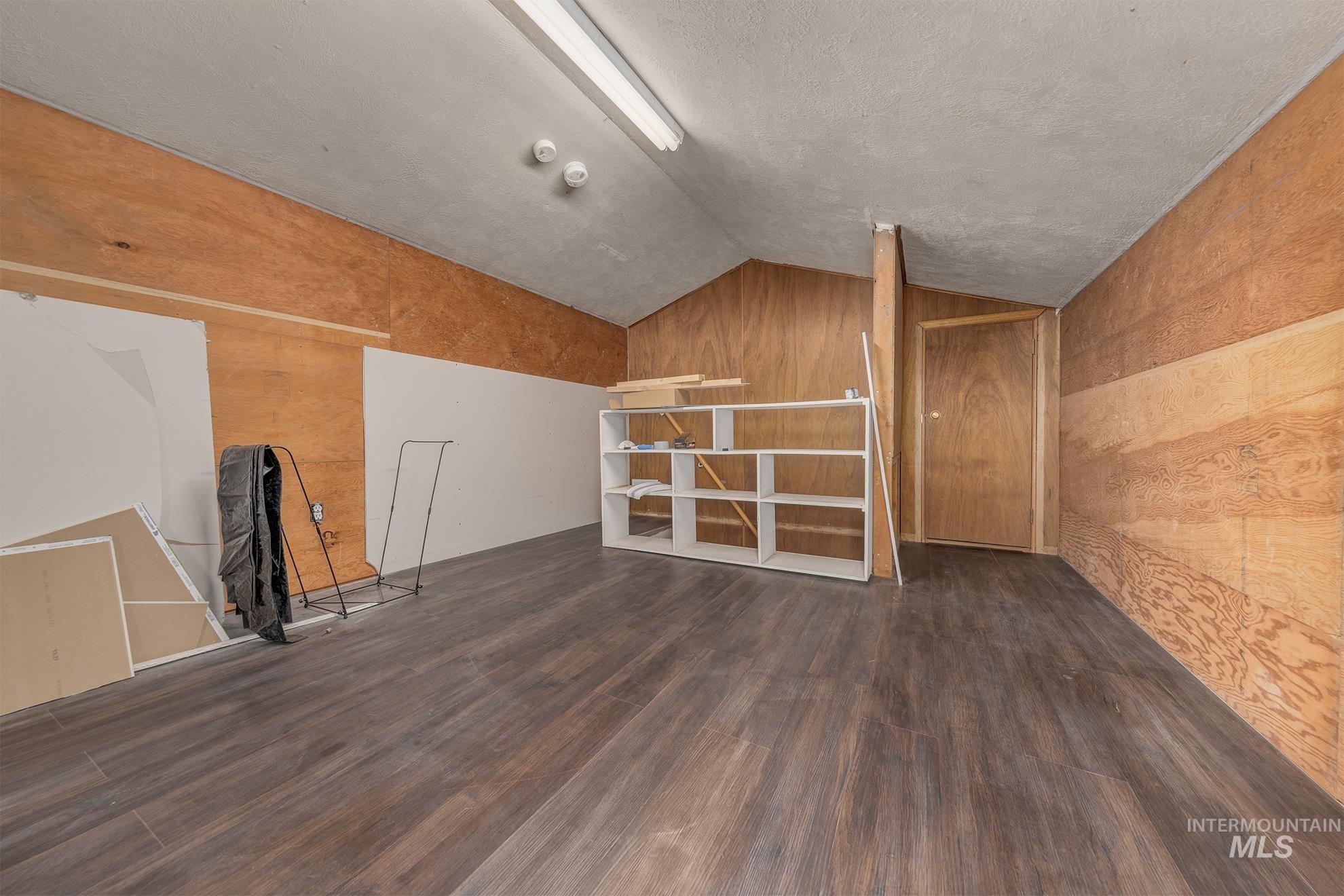 4555 Hyline Rd, Ontario, Oregon 97914, 4 Bedrooms, 1.5 Bathrooms, Residential For Sale, Price $475,000,MLS 98968389