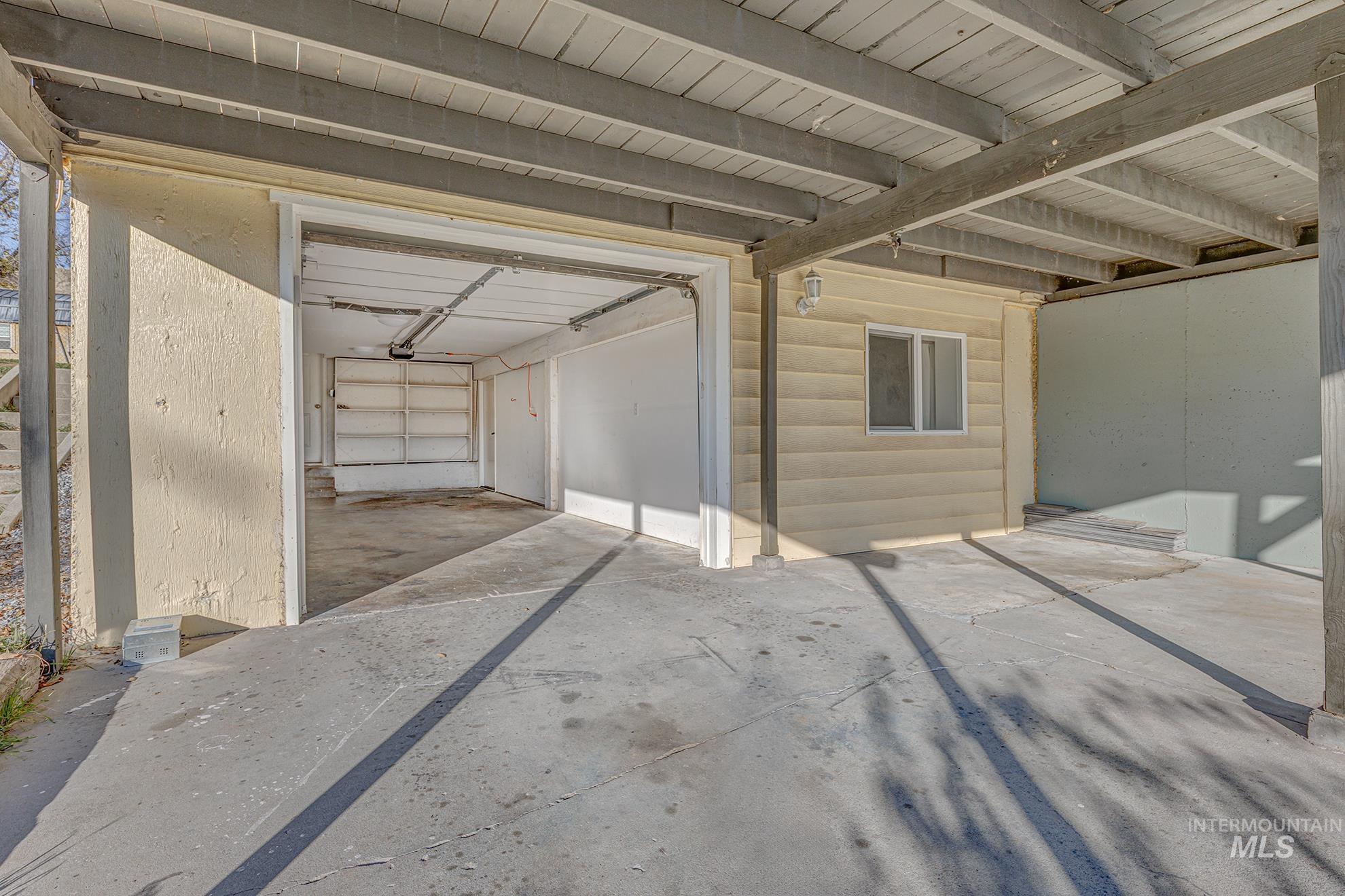 4555 Hyline Rd, Ontario, Oregon 97914, 4 Bedrooms, 1.5 Bathrooms, Residential For Sale, Price $475,000,MLS 98968389