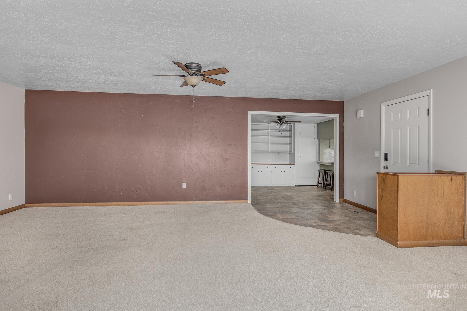 4555 Hyline Rd, Ontario, Oregon 97914, 4 Bedrooms, 1.5 Bathrooms, Residential For Sale, Price $475,000,MLS 98968389