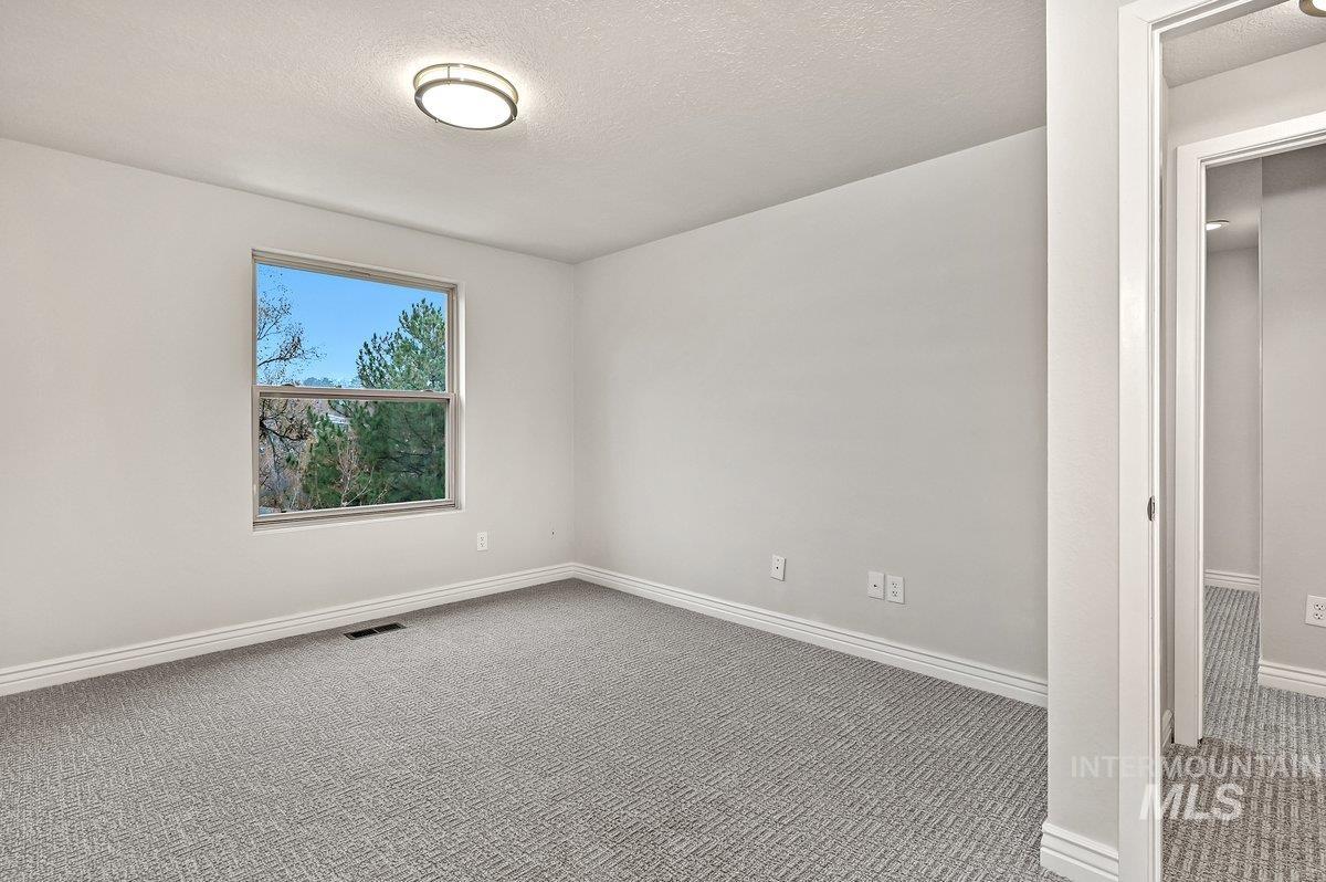 2934 N North Mountain Road, Boise, Idaho 83702, 3 Bedrooms, 2.5 Bathrooms, Residential For Sale, Price $699,900, 98968408