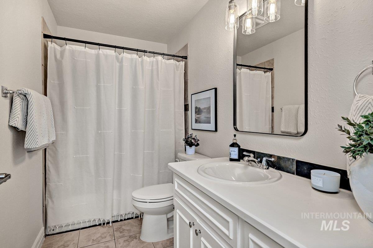 2934 N North Mountain Road, Boise, Idaho 83702, 3 Bedrooms, 2.5 Bathrooms, Residential For Sale, Price $699,900, 98968408