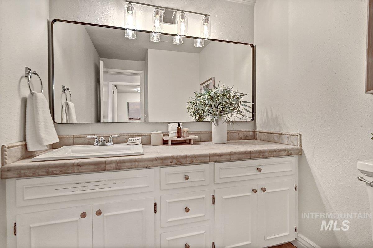 2934 N North Mountain Road, Boise, Idaho 83702, 3 Bedrooms, 2.5 Bathrooms, Residential For Sale, Price $699,900, 98968408