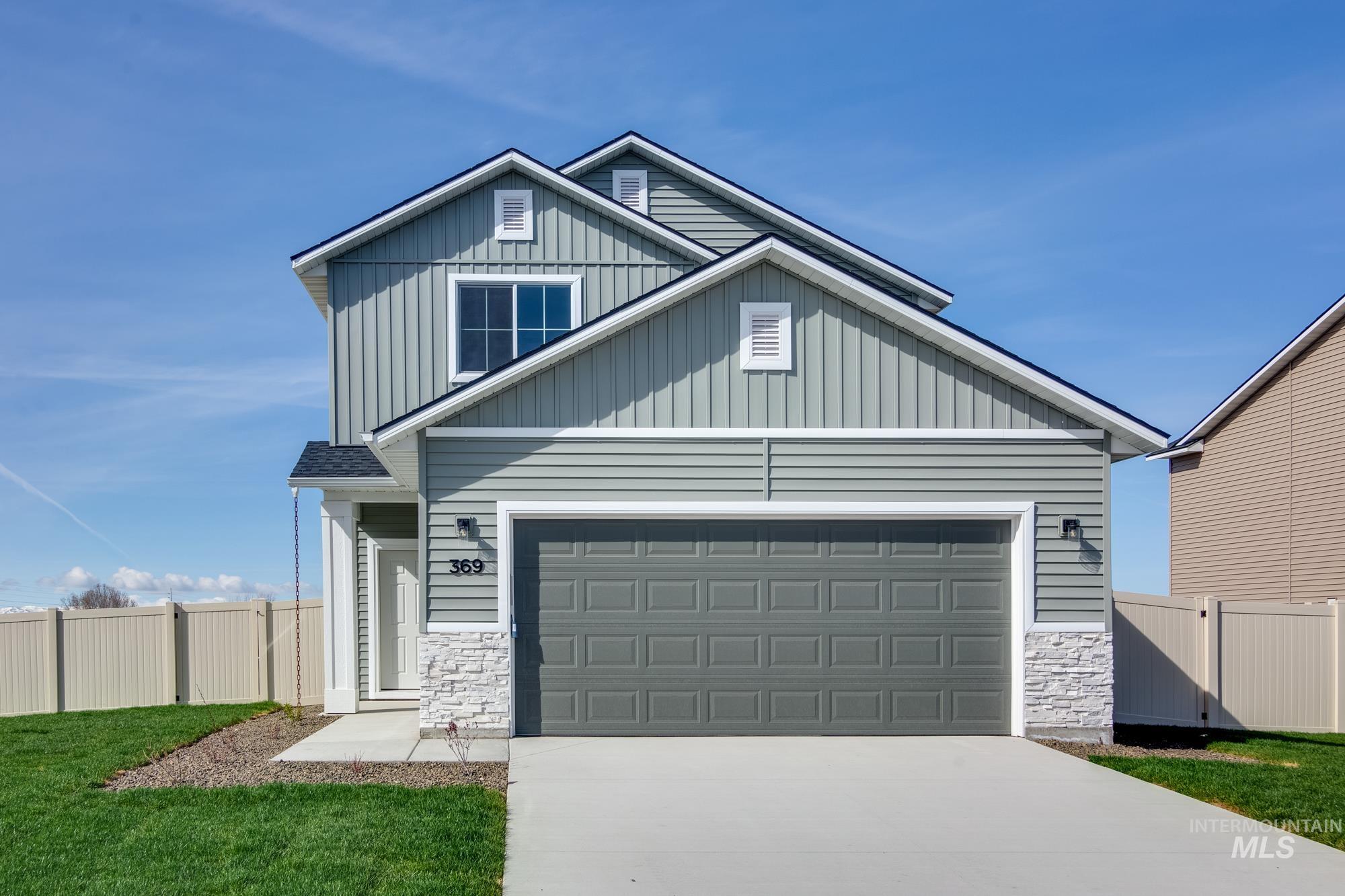 2526 W Fallon Loop, Nampa, Idaho 83651, 3 Bedrooms, 2.5 Bathrooms, Residential For Sale, Price $418,990, 98968409