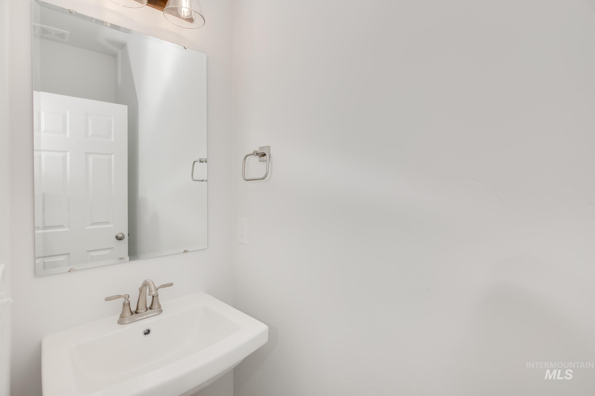 Bathroom with a sink