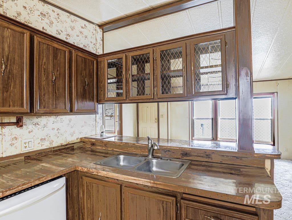 25 Freedom Dr., Ontario, Oregon 97914-0000, 3 Bedrooms, 2 Bathrooms, Residential For Sale, Price $105,000, 98968438