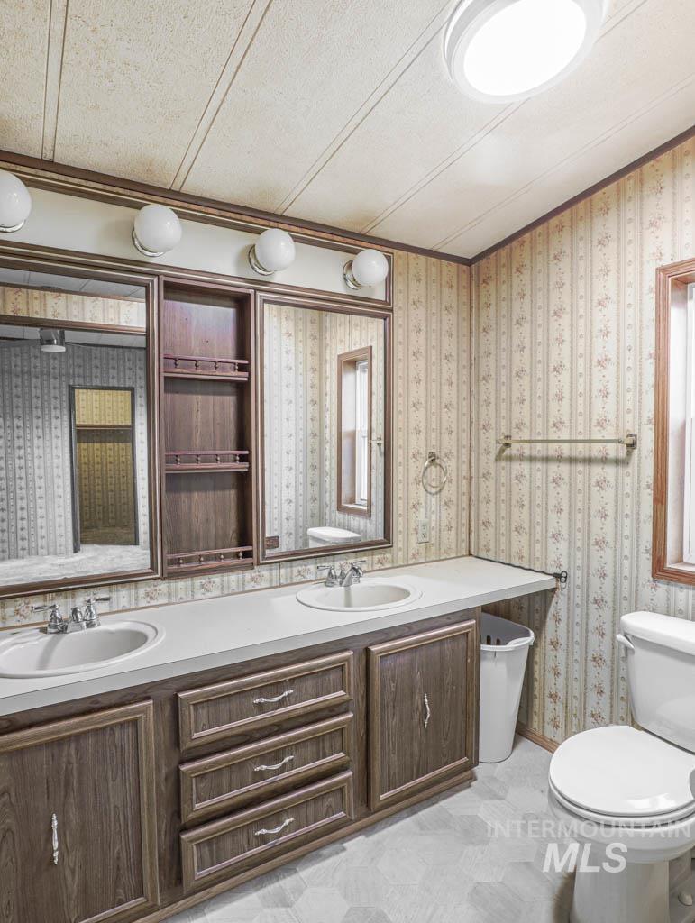 25 Freedom Dr., Ontario, Oregon 97914-0000, 3 Bedrooms, 2 Bathrooms, Residential For Sale, Price $105,000, 98968438