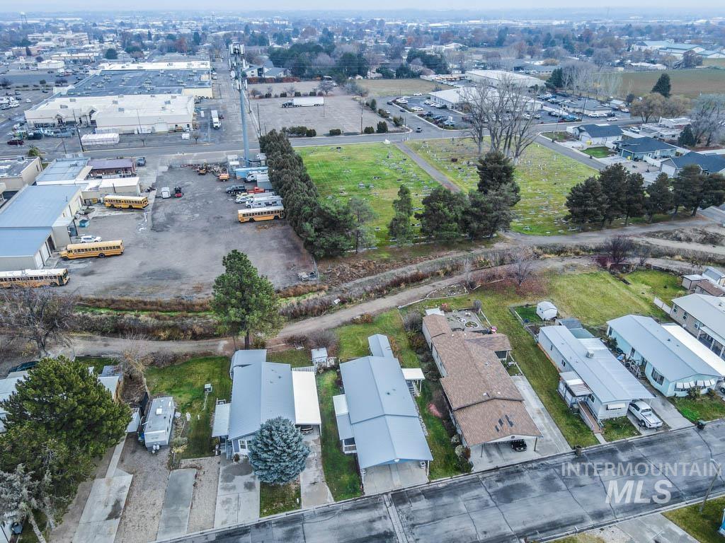 25 Freedom Dr., Ontario, Oregon 97914-0000, 3 Bedrooms, 2 Bathrooms, Residential For Sale, Price $105,000, 98968438