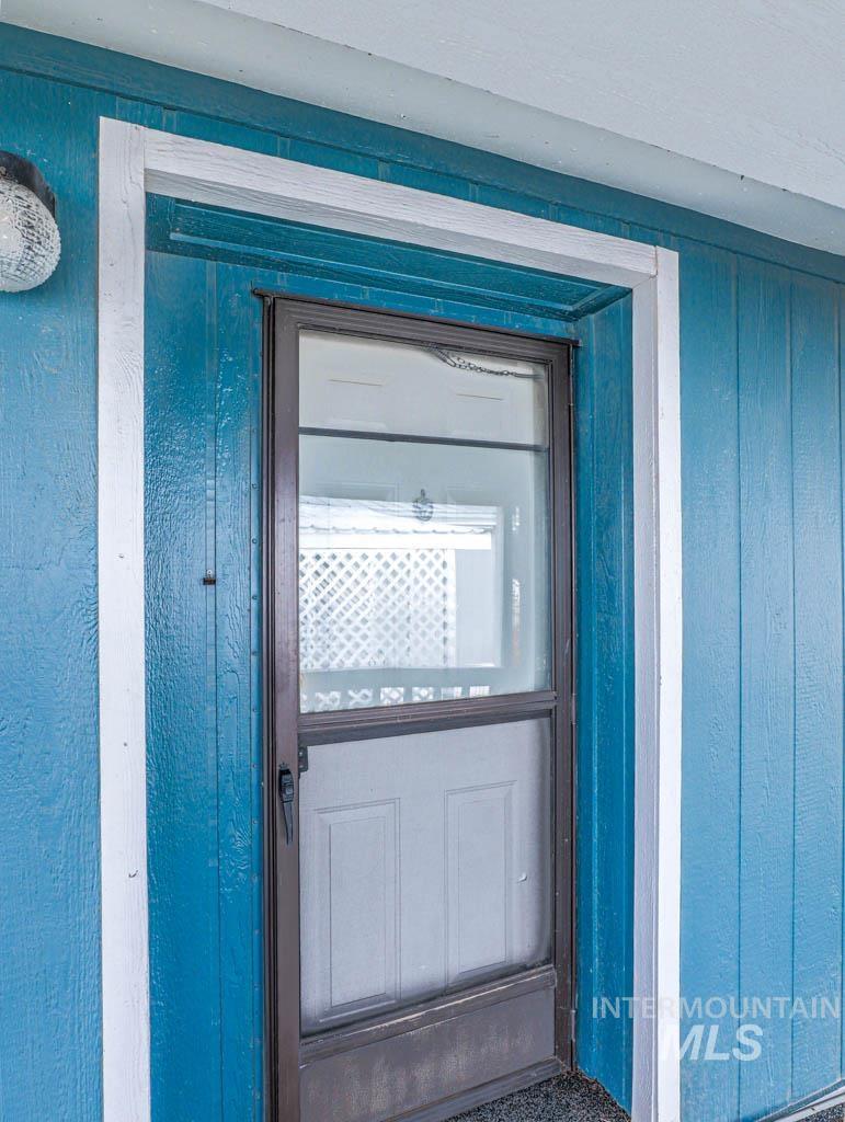 25 Freedom Dr., Ontario, Oregon 97914-0000, 3 Bedrooms, 2 Bathrooms, Residential For Sale, Price $105,000, 98968438