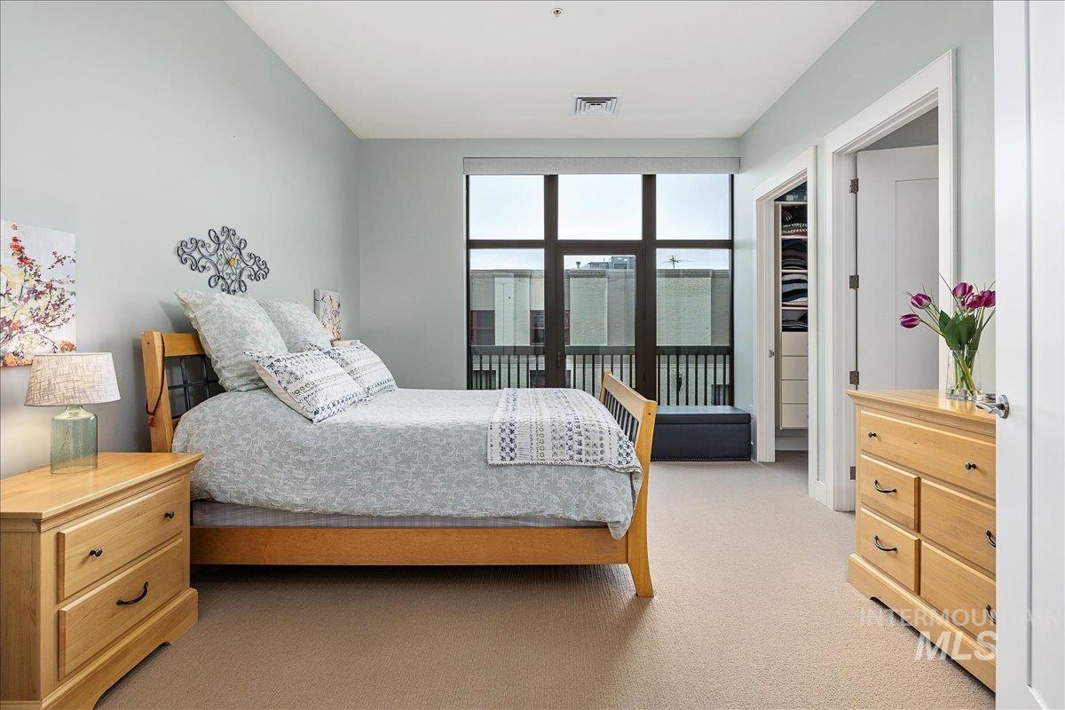 419 S 8th St STE 206, Boise, Idaho 83702-5516, 2 Bedrooms, 1.5 Bathrooms, Residential For Sale, Price $600,000, 98968443