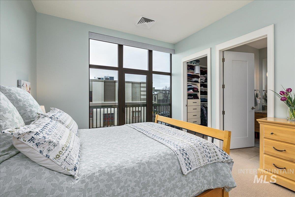 419 S 8th St STE 206, Boise, Idaho 83702-5516, 2 Bedrooms, 1.5 Bathrooms, Residential For Sale, Price $600,000, 98968443