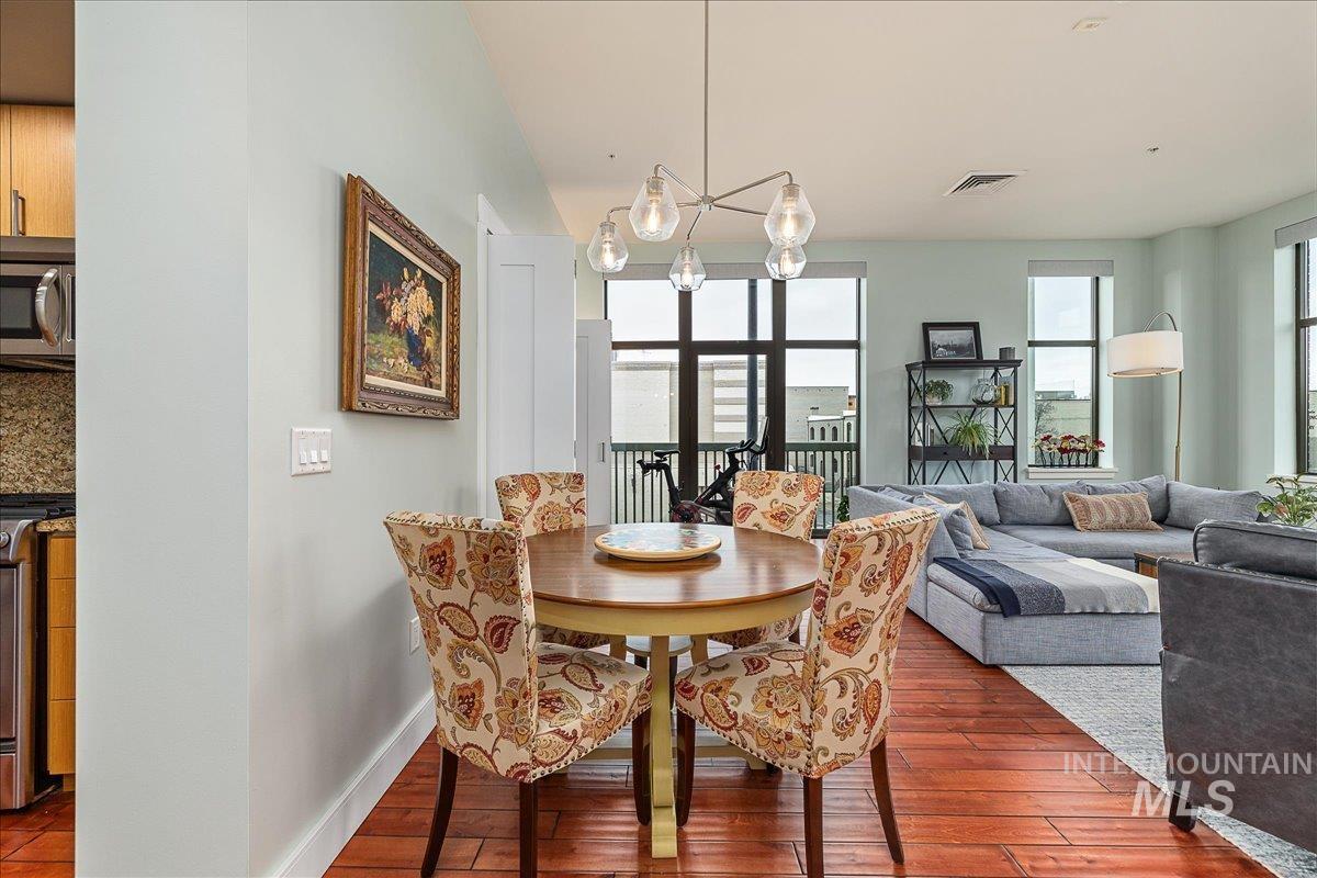 419 S 8th St STE 206, Boise, Idaho 83702-5516, 2 Bedrooms, 1.5 Bathrooms, Residential For Sale, Price $600,000, 98968443