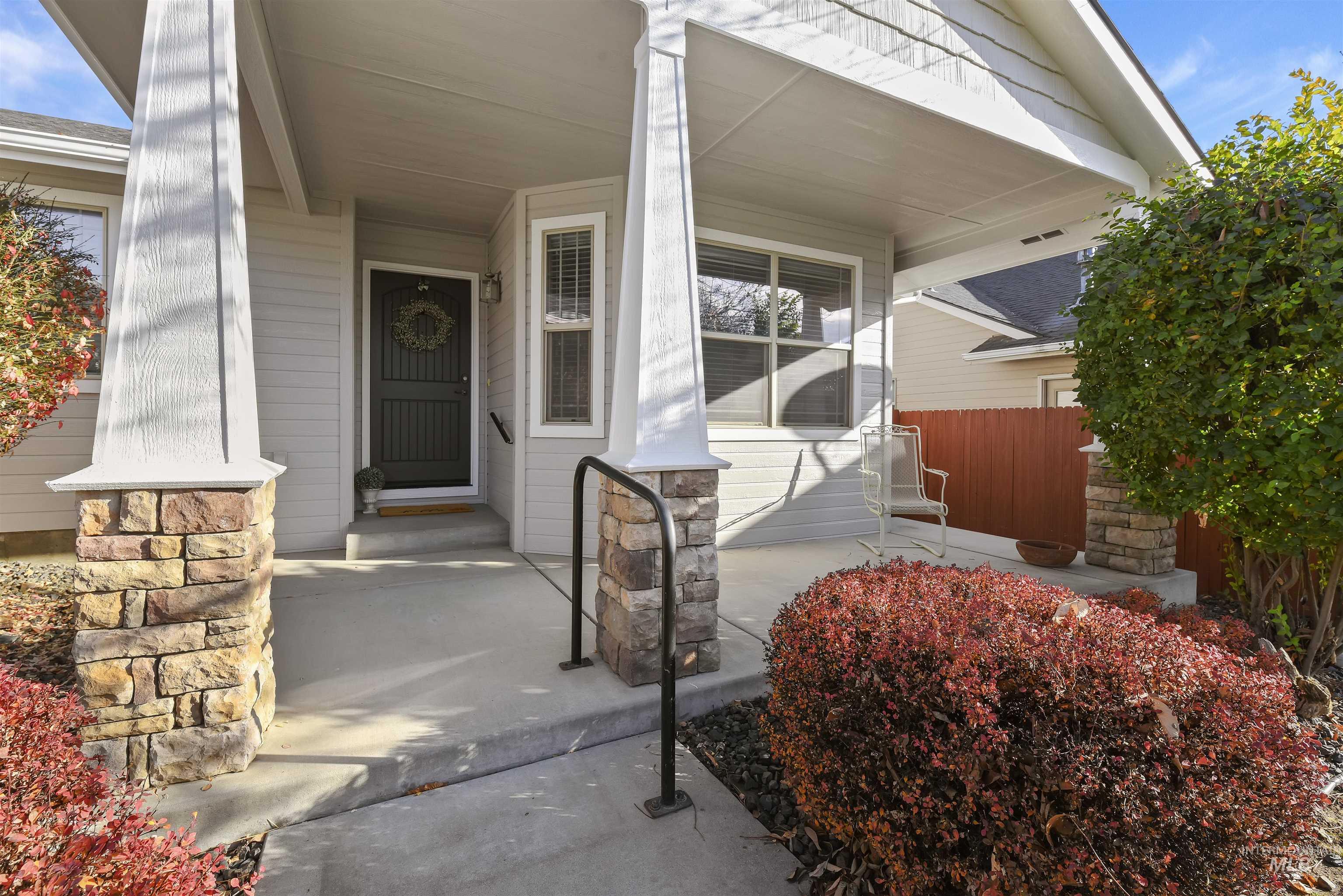 6090 Lowland View Way, Boise, Idaho 83709, 3 Bedrooms, 2 Bathrooms, Residential For Sale, Price $429,000, 98968457