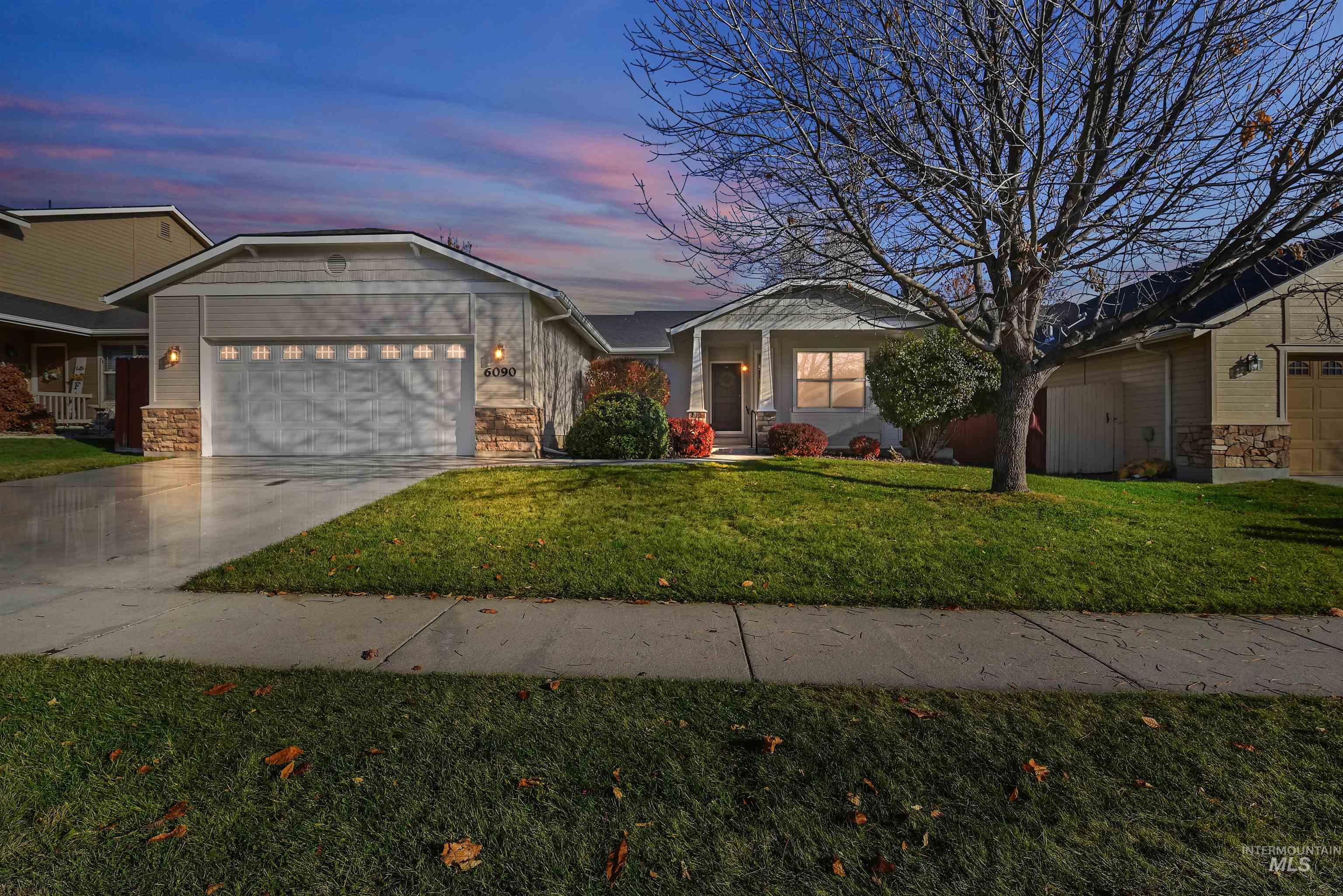 6090 Lowland View Way, Boise, Idaho 83709, 3 Bedrooms, 2 Bathrooms, Residential For Sale, Price $429,000, 98968457