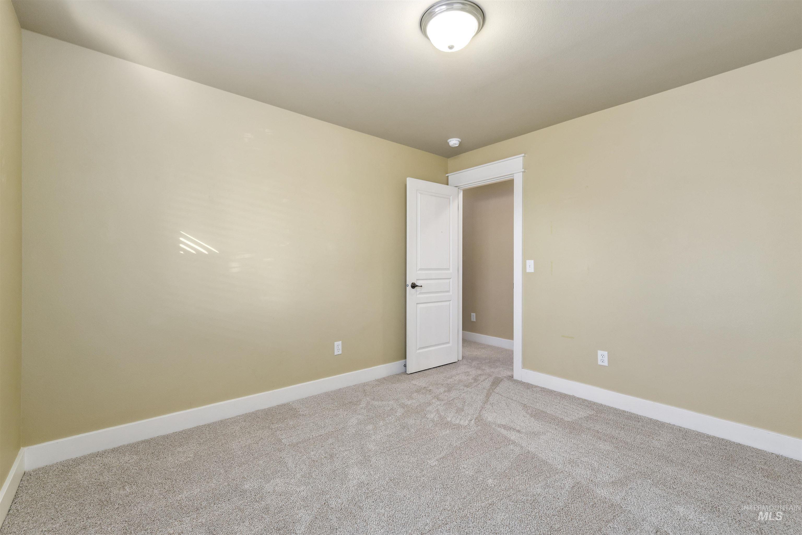 6090 Lowland View Way, Boise, Idaho 83709, 3 Bedrooms, 2 Bathrooms, Residential For Sale, Price $429,000, 98968457