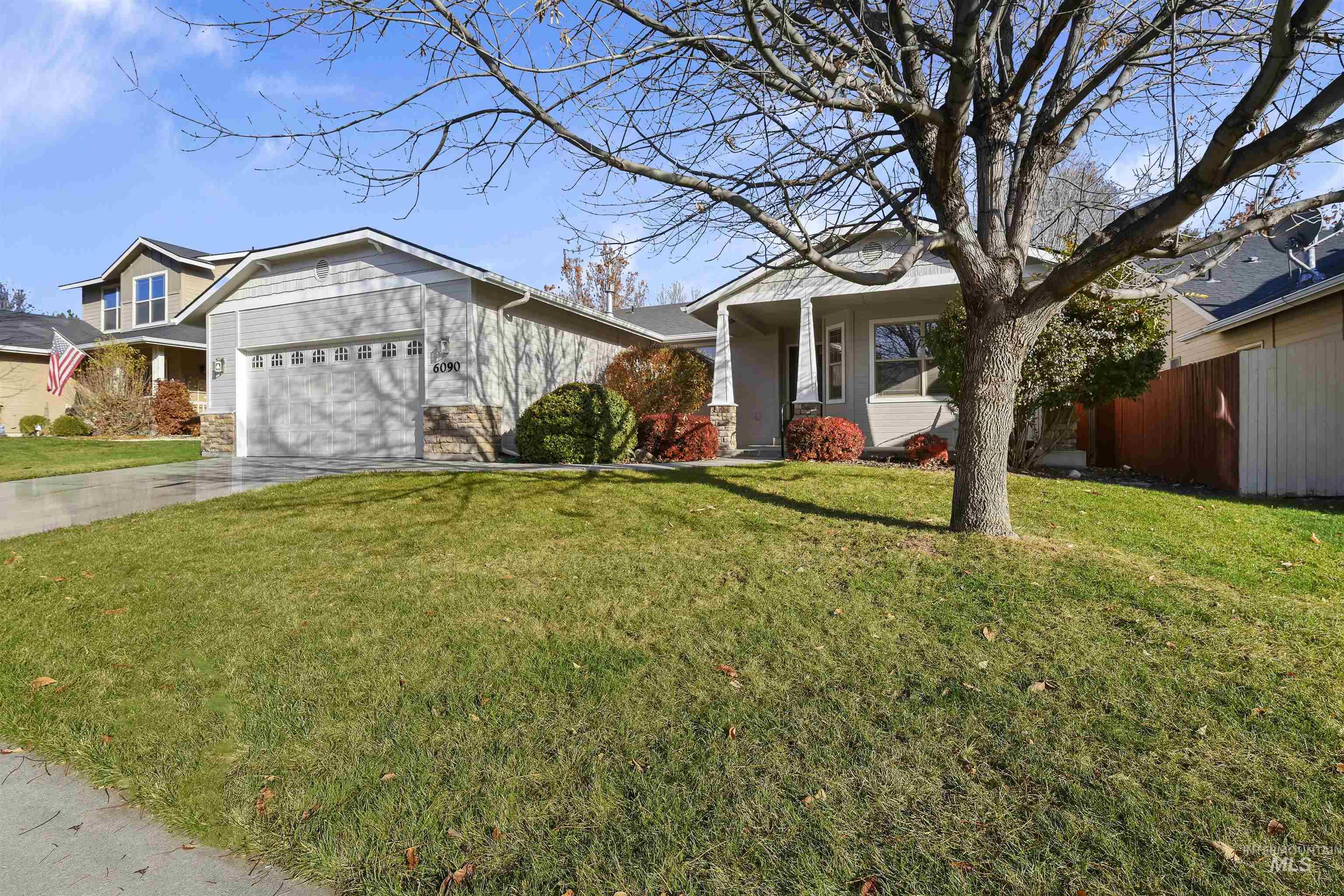 6090 Lowland View Way, Boise, Idaho 83709, 3 Bedrooms, 2 Bathrooms, Residential For Sale, Price $429,000, 98968457