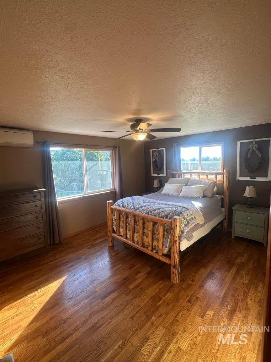 797 Olds Ferry Rd, Weiser, Idaho 83672, 3 Bedrooms, 2 Bathrooms, Residential For Sale, Price $545,000, 98968465