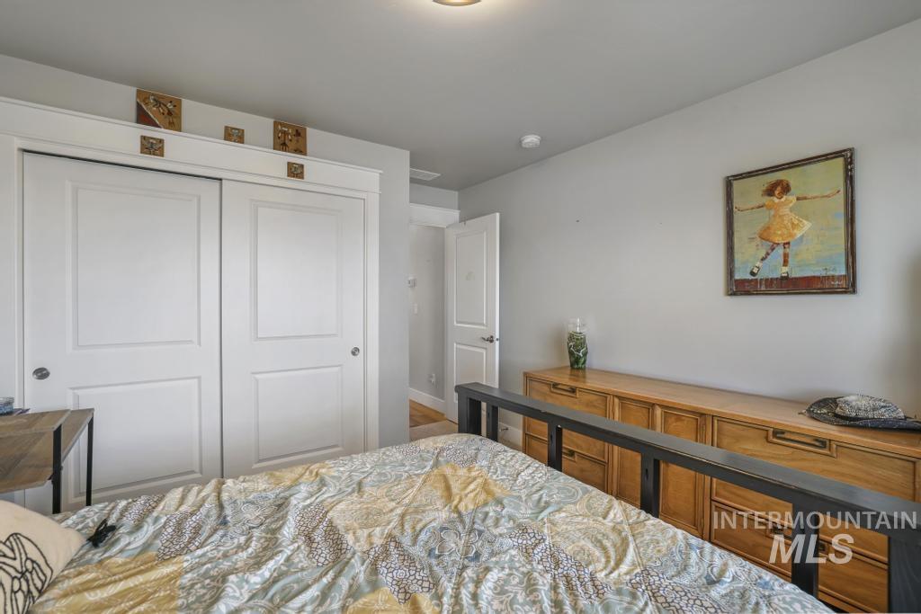 Bedroom with a closet