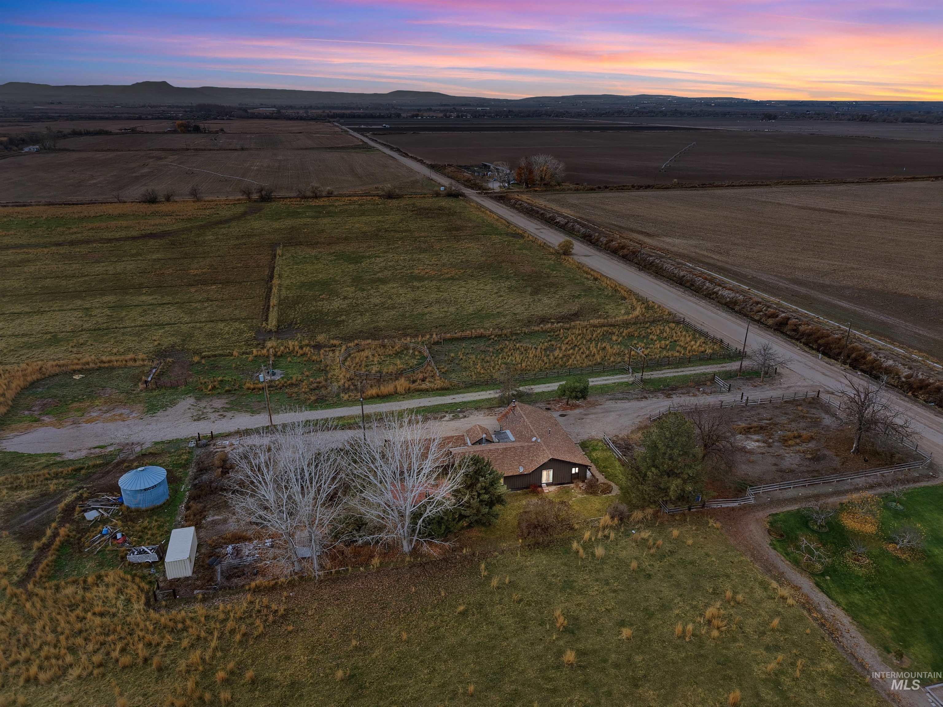 30327 Hexon Rd., Parma, Idaho 83660, 3 Bedrooms, 2 Bathrooms, Residential For Sale, Price $420,000, 98968475