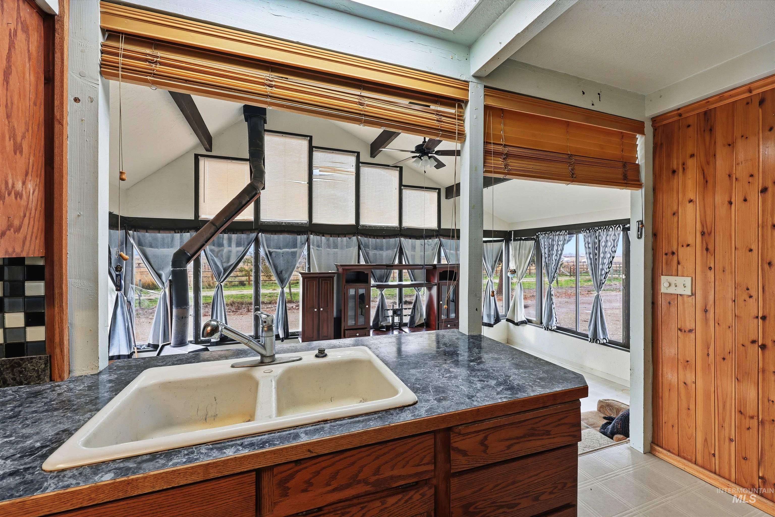 30327 Hexon Rd., Parma, Idaho 83660, 3 Bedrooms, 2 Bathrooms, Residential For Sale, Price $420,000, 98968475