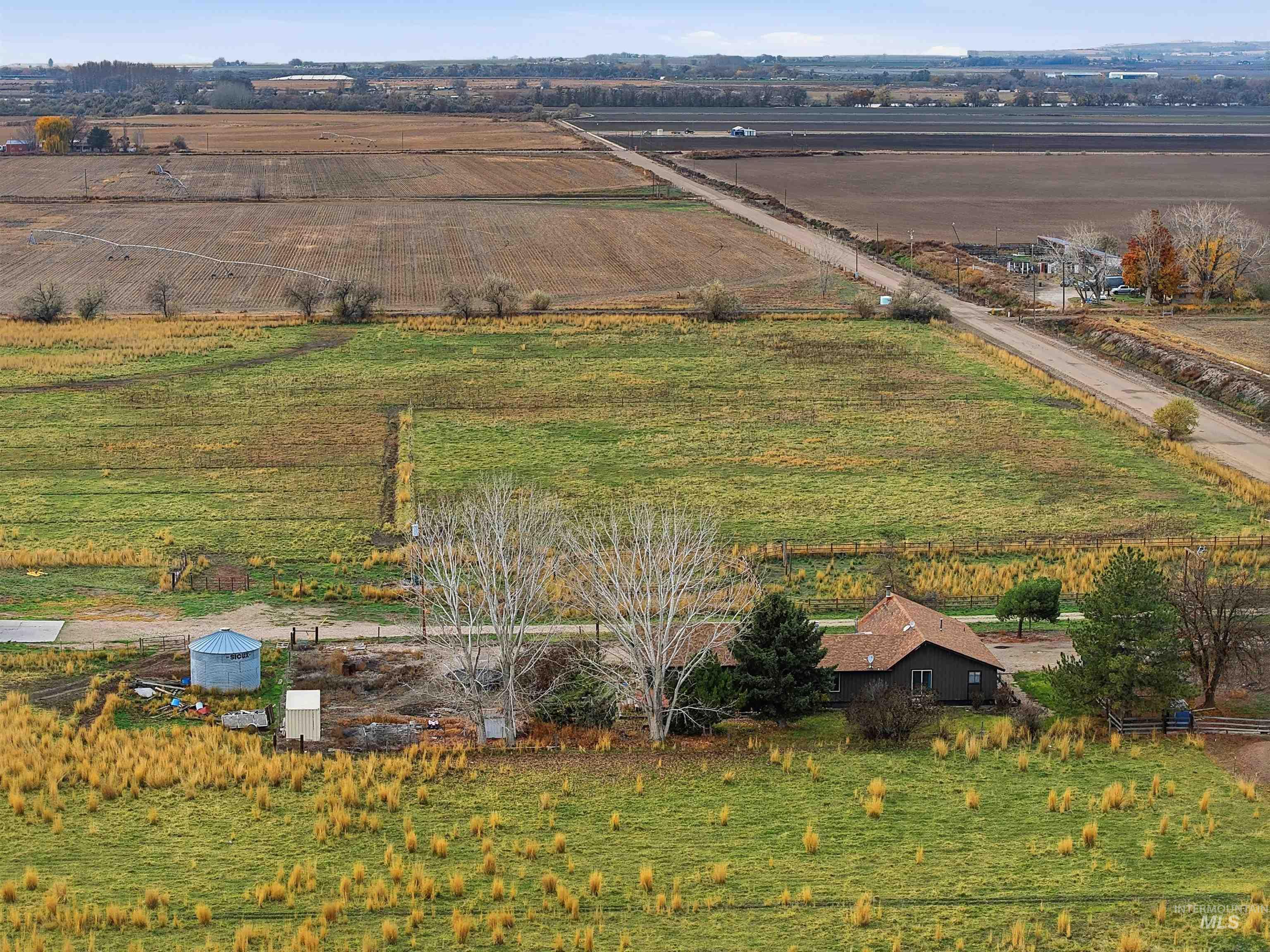 30327 Hexon Rd., Parma, Idaho 83660, 3 Bedrooms, 2 Bathrooms, Residential For Sale, Price $420,000, 98968475